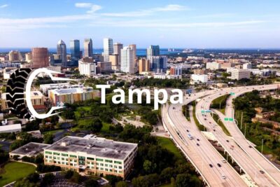 Foto de la ciudad de Tampa a lo lejos. ¿buscas una llantera en Tampa?