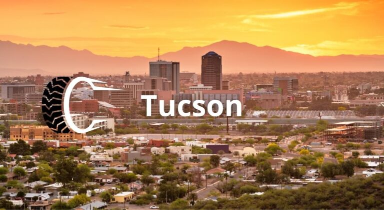 Foto de la ciudad de Tucson a lo lejos. ¿buscas una llantera en Tucson?